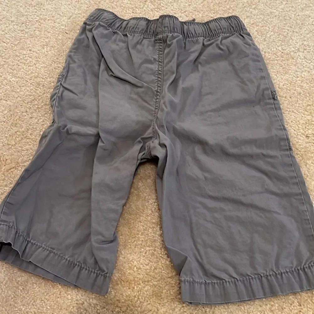 OLD NAVY SIZE LARGE SHORTS